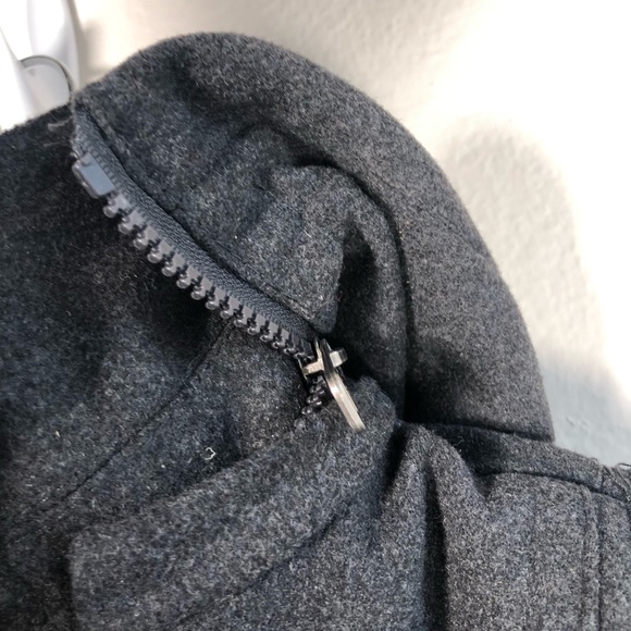 BOYS TOGGLE PEACOAT with Detachable Hood Size 4 - Picture 3 of 7